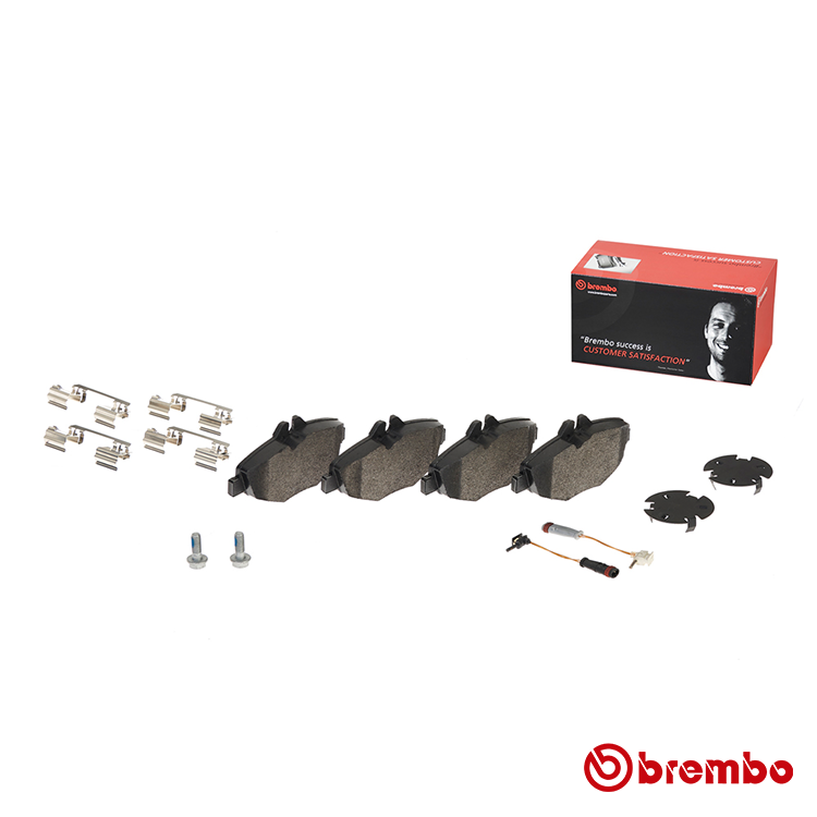 Brembo Front Brake Pad for Mercedes-Benz E270 CDI Diesel